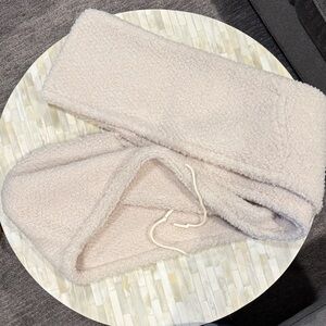 Anthropologie Cream Sherpa Hooded Scarf